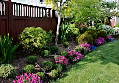Flower Bed Mulching in Ventura County, CA